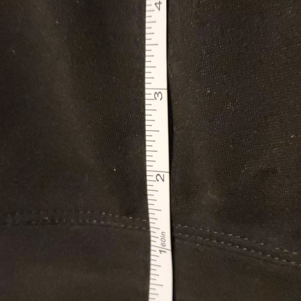 Lane Bryant Black leggings,solid Pointe knit fabric in black. - Picture 4 of 5